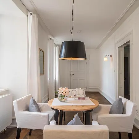 Schloss Kirchberg - Am Park * Immenstaad am Bodensee