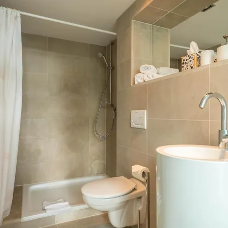 Schloss Kirchberg - Am Park *