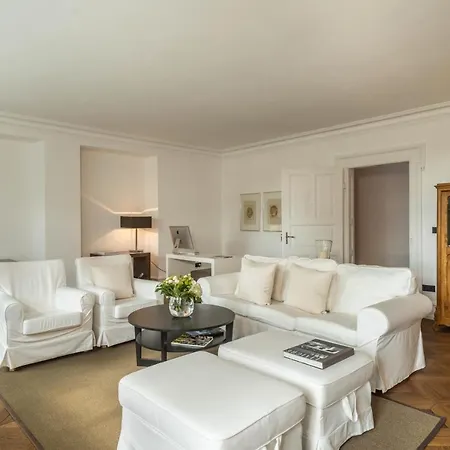 Schloss Kirchberg - Am Park Apartment