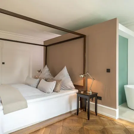 Schloss Kirchberg - Am Park Apartment *