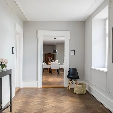 Schloss Kirchberg - Am Park Apartment