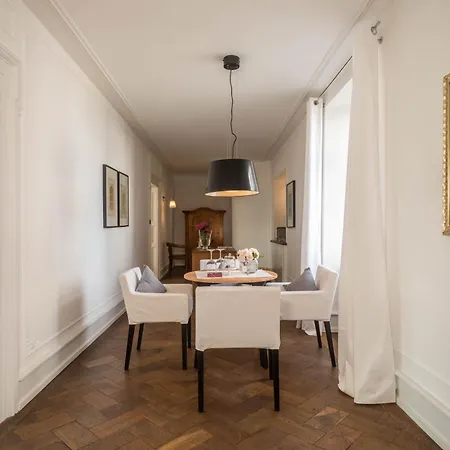 Schloss Kirchberg - Am Park *