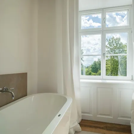 Schloss Kirchberg - Am Park Apartman *
